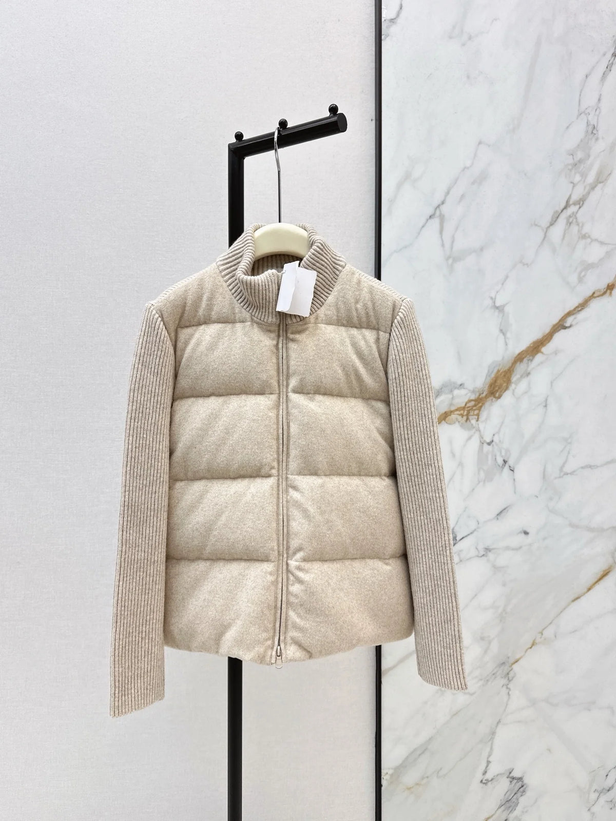 2026 Women Autumn Winter Spliced Knit Sleeve Warm Short Coat ZX5737