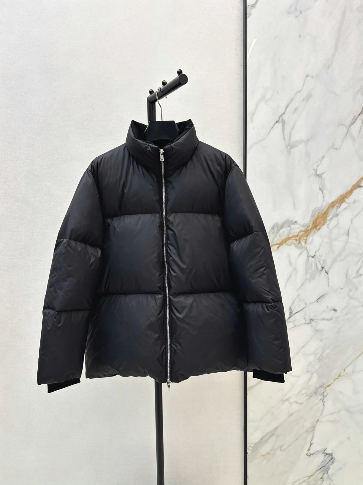 2026 Women Winter Simple Stand Collar Loose Short Puffer Jacket ZX5708