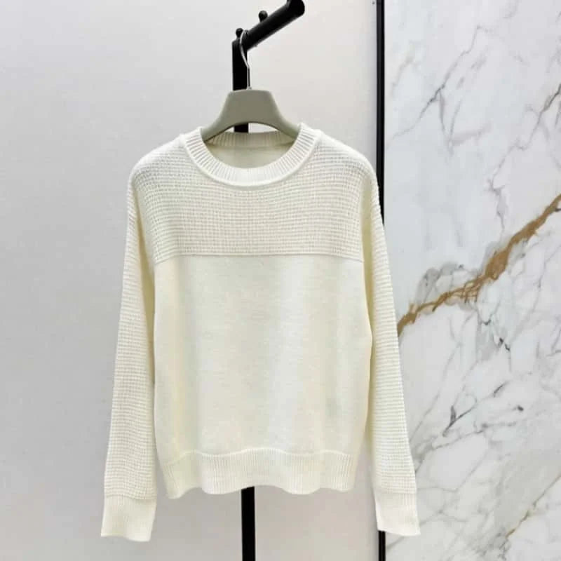 64-2026 New Classic Luxury Pre-Fall Collection: Minimalist Style Crew-Neck Long-Sleeve Pullover Sweater (Details Below)