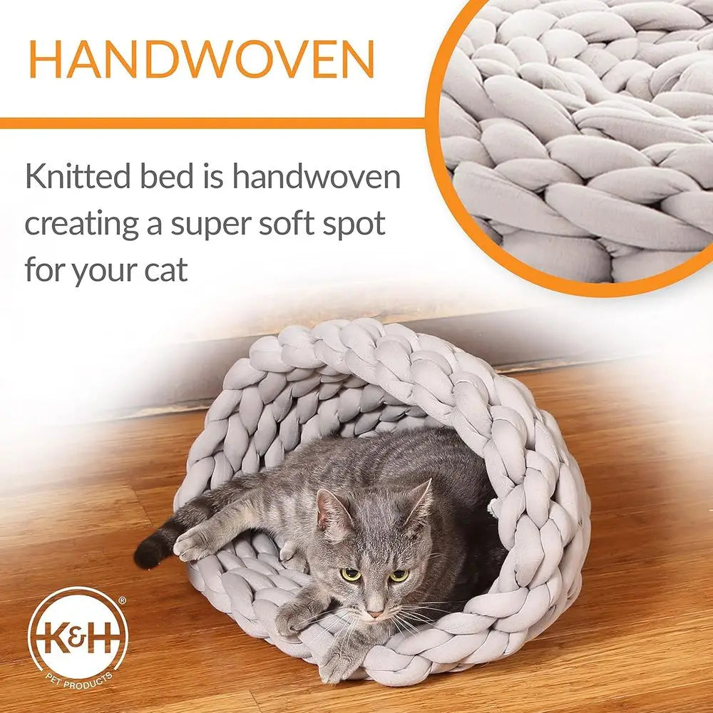 Premium Knitted Round Cat Bed For Cozy Small Pet Resting
